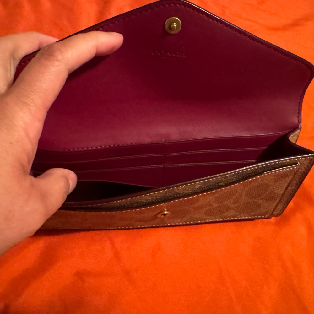 Coach wallet - Picture 4 of 4
